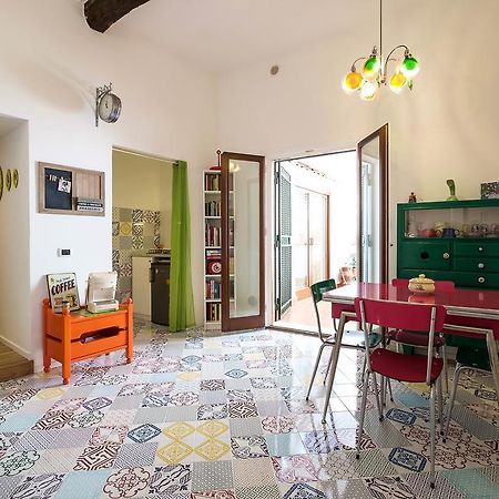 Mad Bed & Breakfast Palermo Ngoại thất bức ảnh